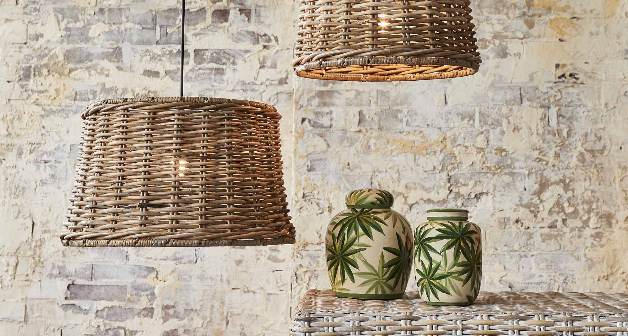 Ceiling Lamps<br><span>View the Range</span>